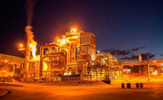 Nexa reverte prejuízo e tem lucro de US$ 233 milhões em 2025