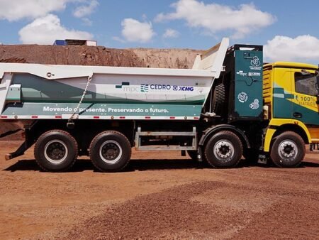 Cedro Mineração inicia testes com caminhão 100% elétrico da XCMG